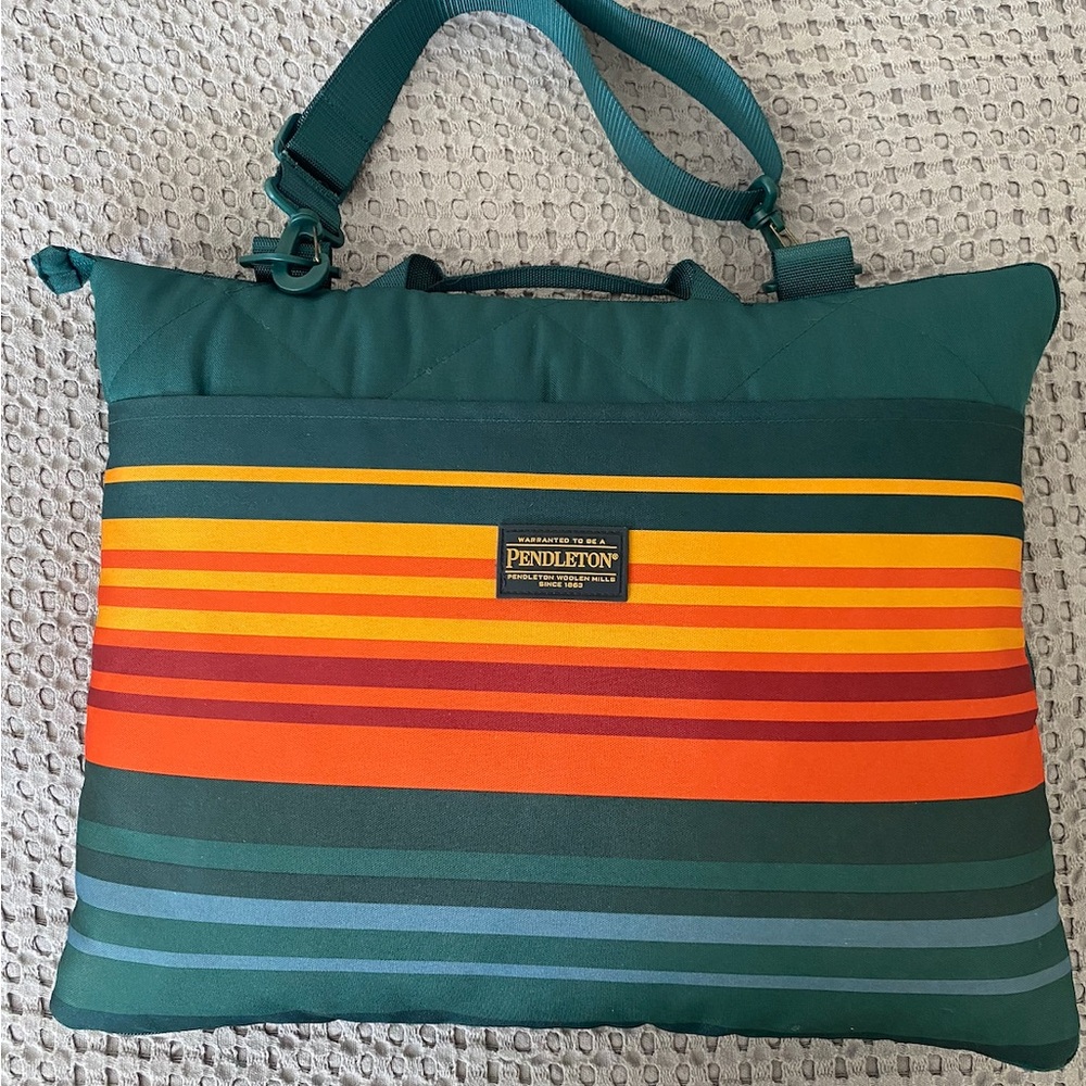 Pendleton Packable Blanket